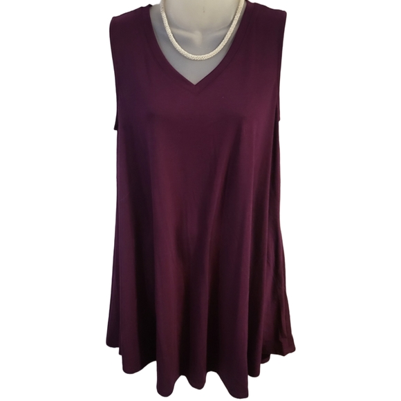(NWT) Zenana Premium Maroon Swing Tunic / Dress with Pockets in sz M - Picture 1 of 3